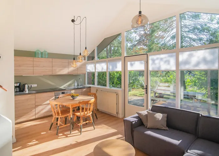 Loohuisje 43 * Алтен